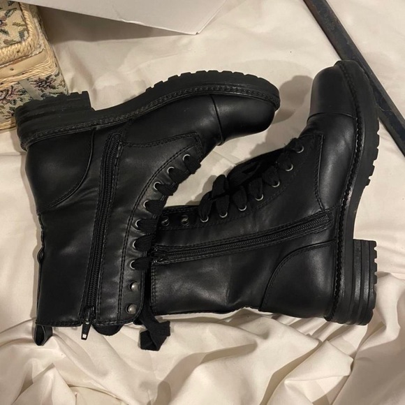 Ankle combat boots - Picture 3 of 4